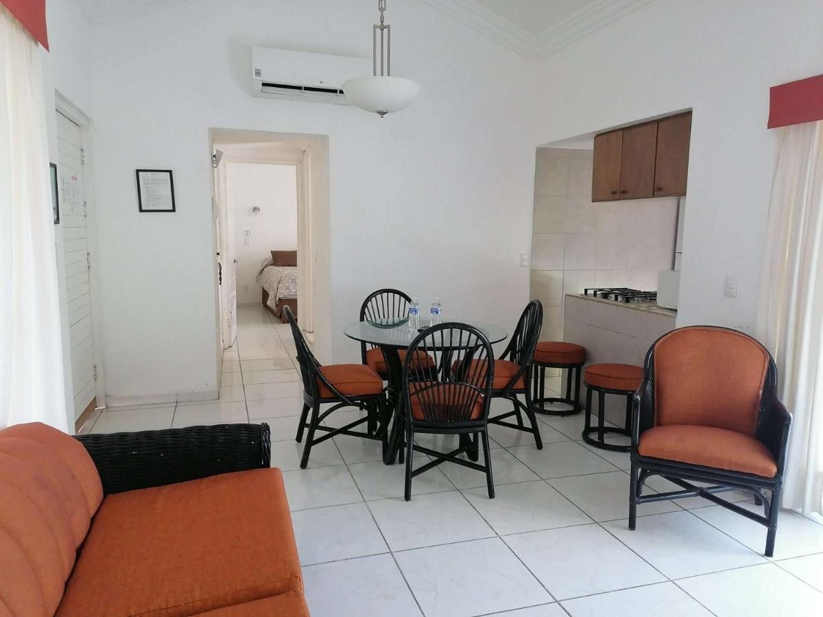 Villas Del Palmar Manzanillo With Beach Club Екстер'єр фото