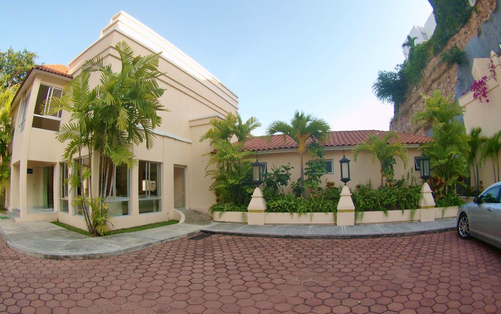 Villas Del Palmar Manzanillo With Beach Club Екстер'єр фото