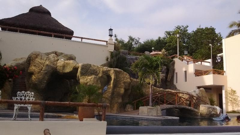 Villas Del Palmar Manzanillo With Beach Club Екстер'єр фото