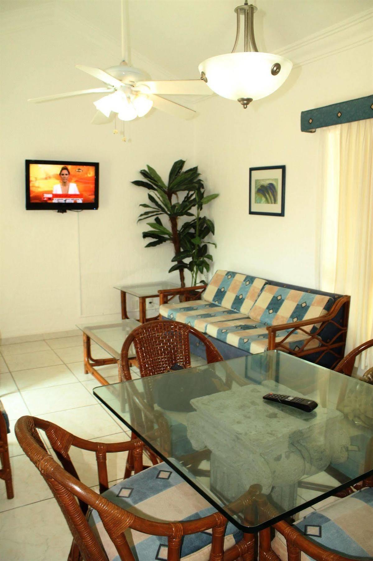 Villas Del Palmar Manzanillo With Beach Club Екстер'єр фото