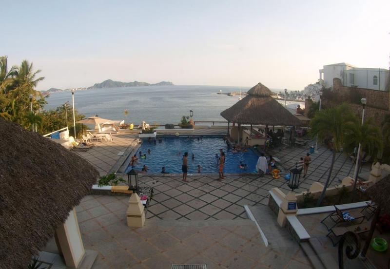 Villas Del Palmar Manzanillo With Beach Club Екстер'єр фото